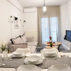 Διαμέρισμα Heliconia Deluxe Must, Θεσσαλονίκη